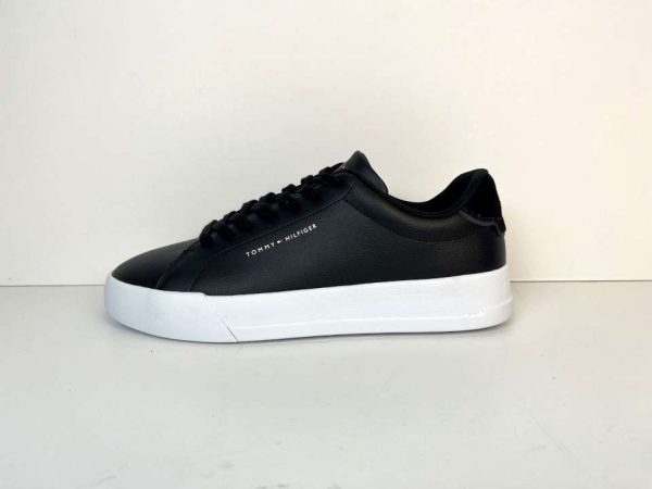 TOMMY HILFIGER 5645213 svart